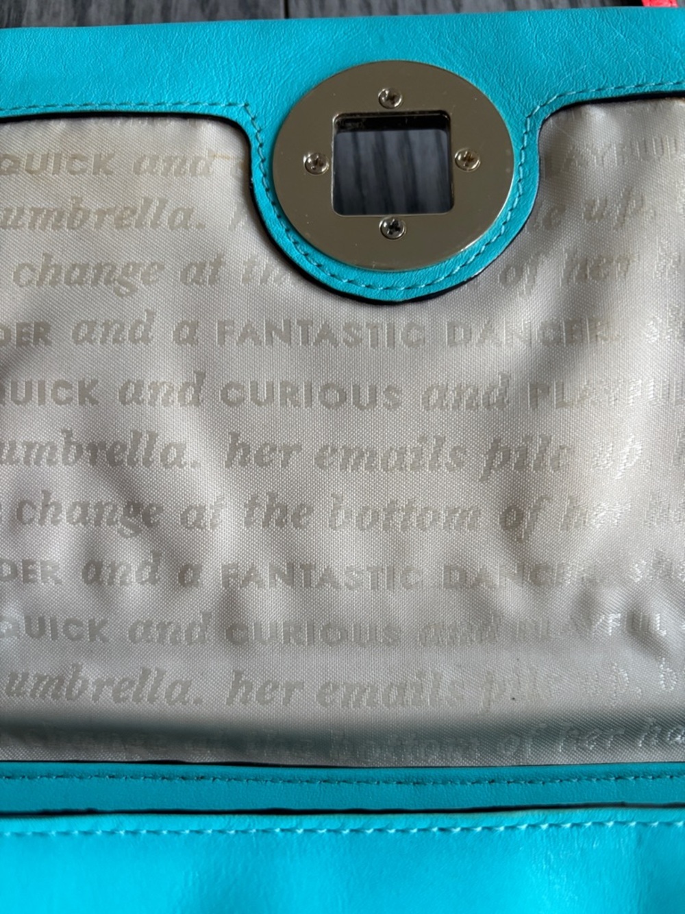 Kate Spade Crossbody Purse🩵🌼 - Picture 5 of 7